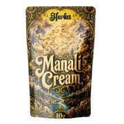 Manali Cream 40% THCA static hash avec une structure sombre riche en résine sur fond noir